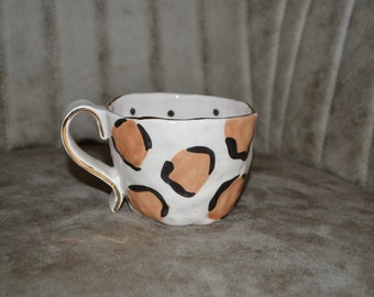 Leo Mug - Handmade with shiny gold