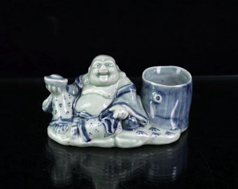 Porcelaine bleue et blanche / fait à la main bleu et blanc Maitreya Petit porte-stylo.cqcj
