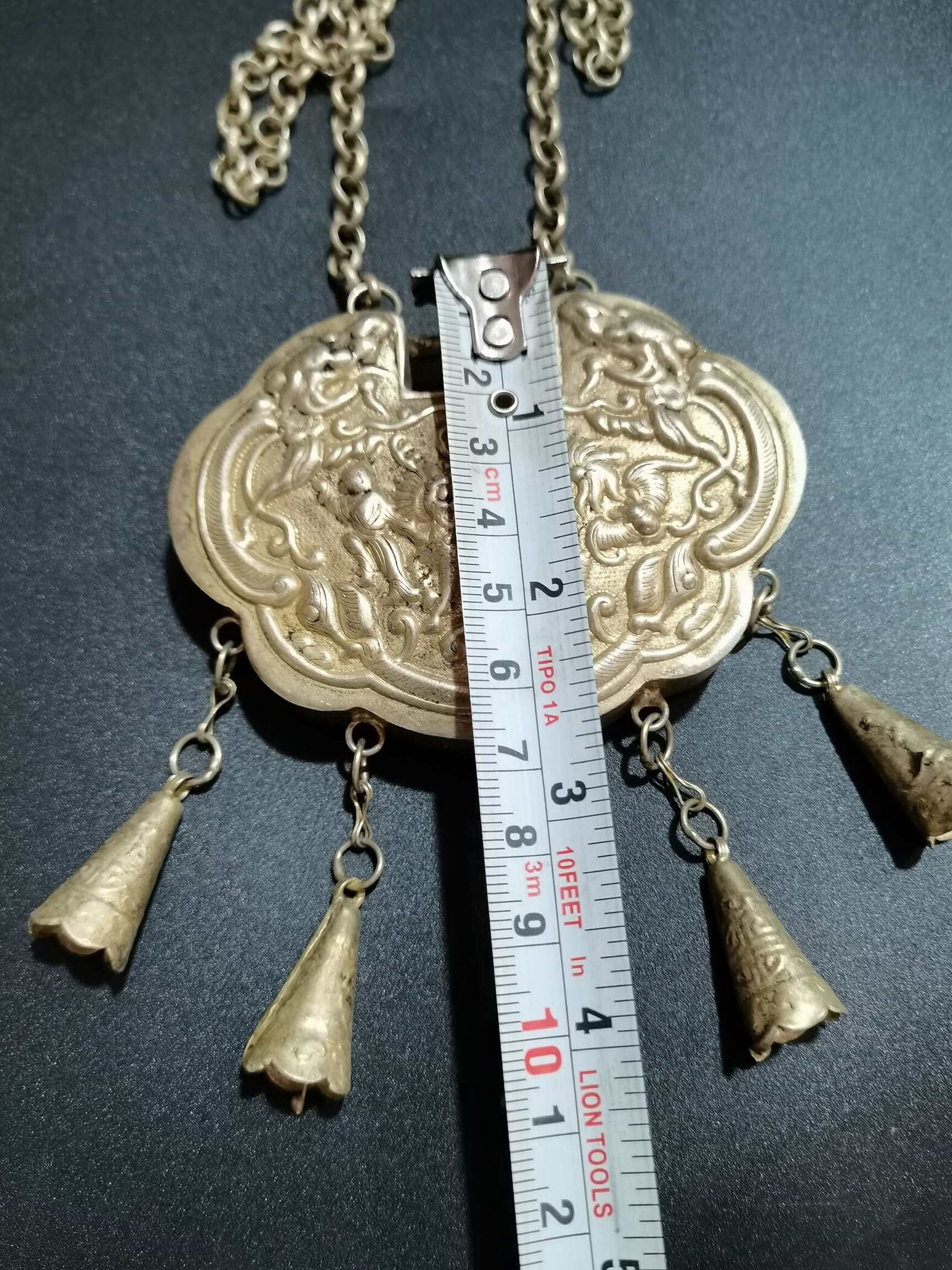 Lock Pendant Long Necklace – LINKED JEWEL