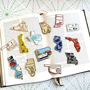Vintage State Magnets: Classic Souvenir Travel Decor