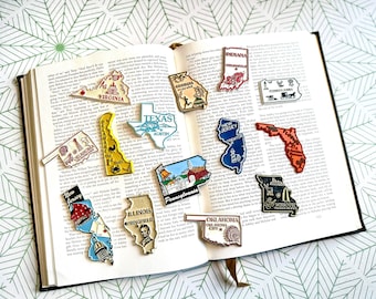 Vintage State Magnets: Classic Souvenir Travel Decor