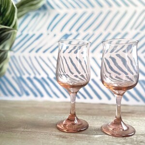 Pair of vintage Libbey pink tulip wine glasses