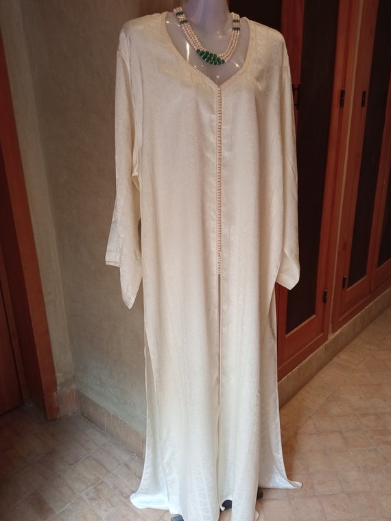 Vintage white dress, 1990s dress, moroccan embroid