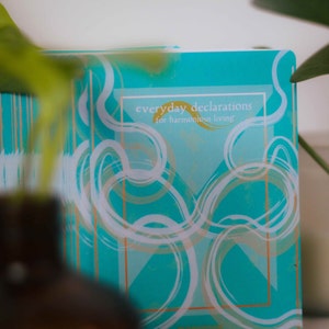 Everyday Declarations for Harmonious Living Kartendeck (tolles Geschenk und Werkzeug für spirituelle Praxis) Affirmation