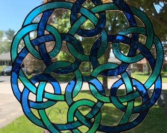 Celtic Suncatcher Double Circle Knot Stained Glass