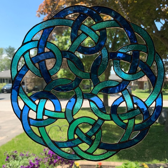 Celtic Circle Double Knot In Medium Blue and Iridescent Turquoise Stained Glass, 10" x 10"