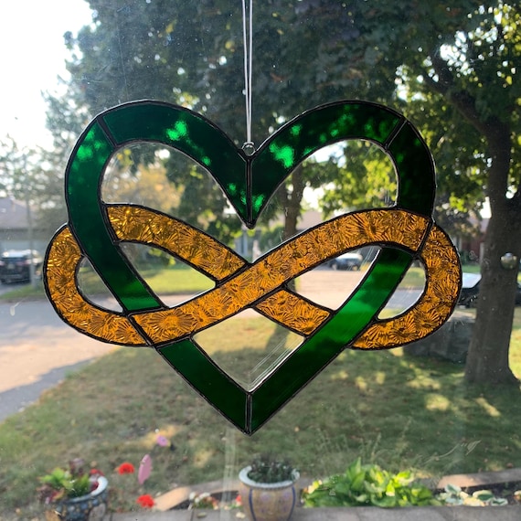 Infinity Heart Stained Glass Suncatcher in Green and Textured Gold, Memorial Glass Heart