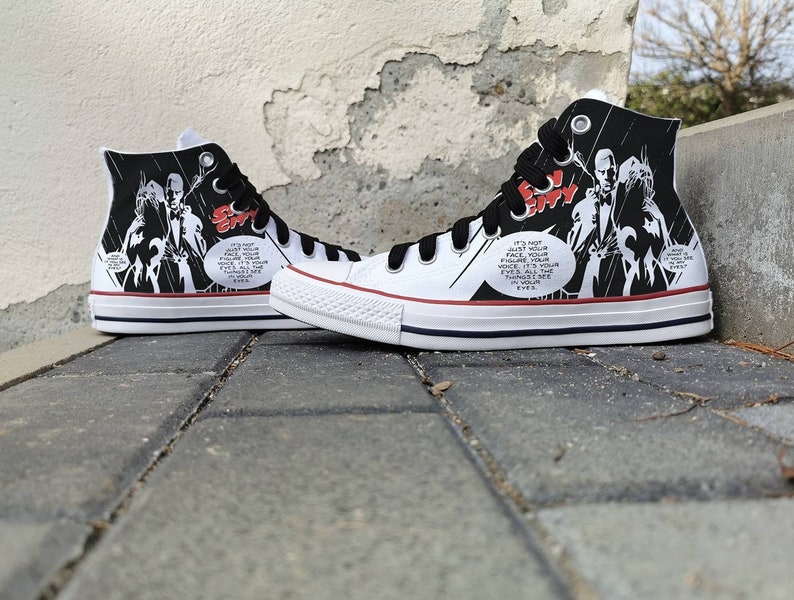skull and roses converse