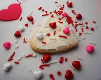 Big Love Valentine's Day Edible Sprinkle Mix, Edible Sprinkles, Valentine's Day Sprinkles, Red, White & Red Sprinkles Edible