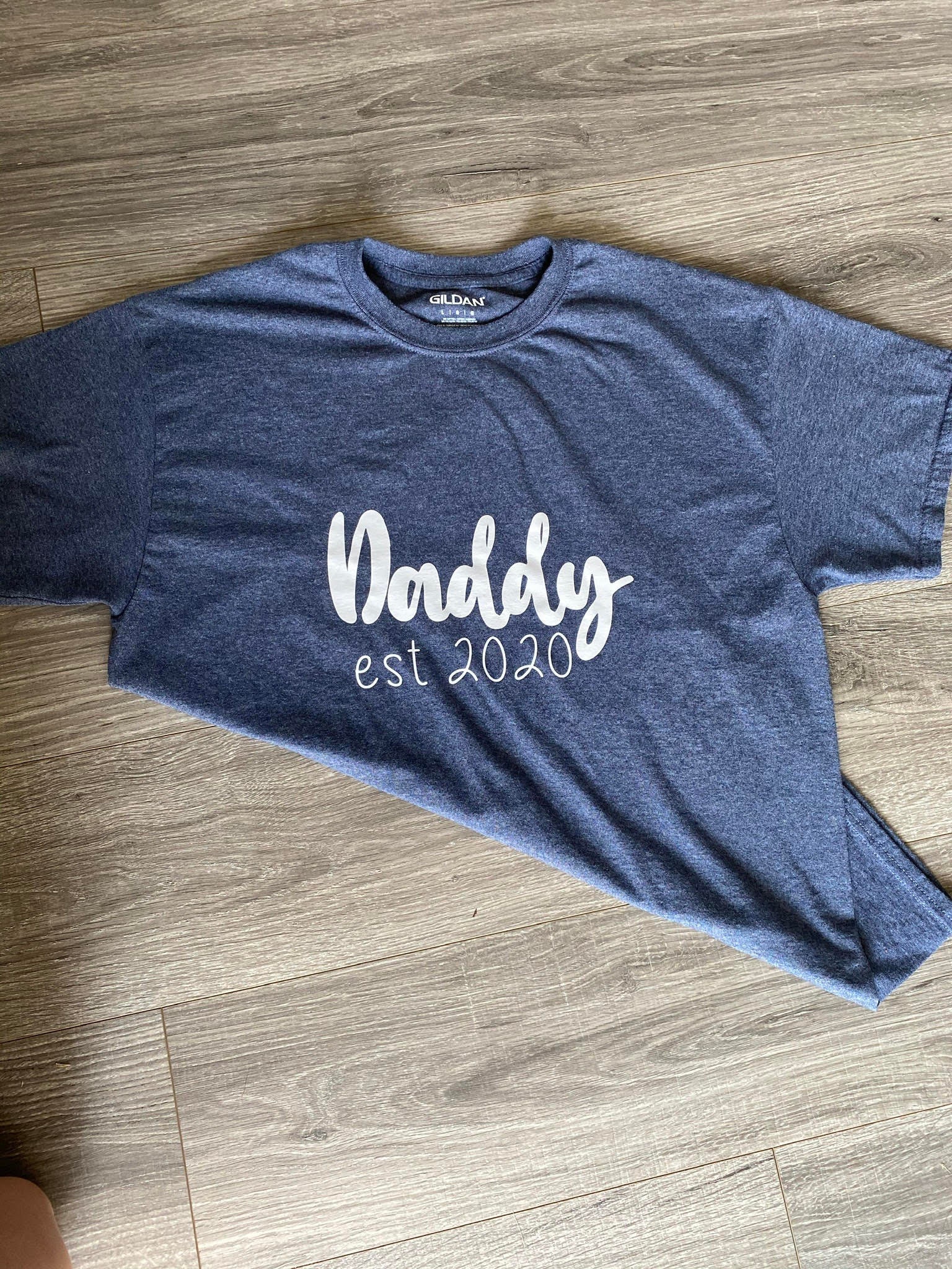 New Parents Mom/dad Shirt Mom and Dad Gift Pregnancy - Etsy