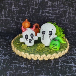 Oli and James The Trick or Treating Ghosts Pumpkin Patch Buddie Figurine Voodoo Doll