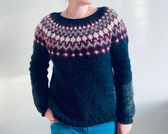 TREYSTA Icelandic Sweater, Black Nordic Warm Lettlopi Pullover, Scandi Style Wool Hand knit Jumper, Fair Isle Pullover-Size S