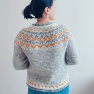 RIDDARI Nordischer PulloverIsländischer Woll-SkipulloverStrickpullover im skandinavischen StilLopapeysa zum WandernGemütlicher Pullover im Fair-Isle-Stil-Größe S Bild 3