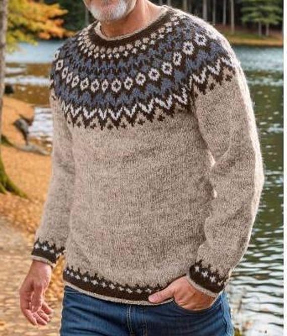 Riddari Men's Icelandic Wool Sweater, Norwegian Hand Knit Lettlopi