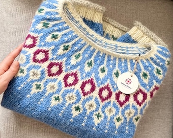 Maglione in lana Telja islandese Lettlopi, blu lavorato a mano, stile nordico Lopapeysa, autentico maglione scandinavo Fair Isle, pullover in stile norvegese