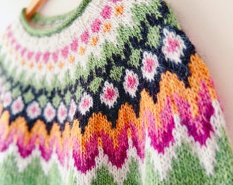 Green Icelandic Wool Sweater~nordic Lopapeysa Sweater Green Icelandic Wool Sweater~nordic Lopapeysa Sweater