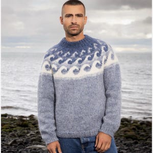 Fisherman Icelandic Alafosslopi Wool Chunky Sweater for Men, Wave Pattern Lopapeysa, Nordic Hand Knit Scandinavian Pullover