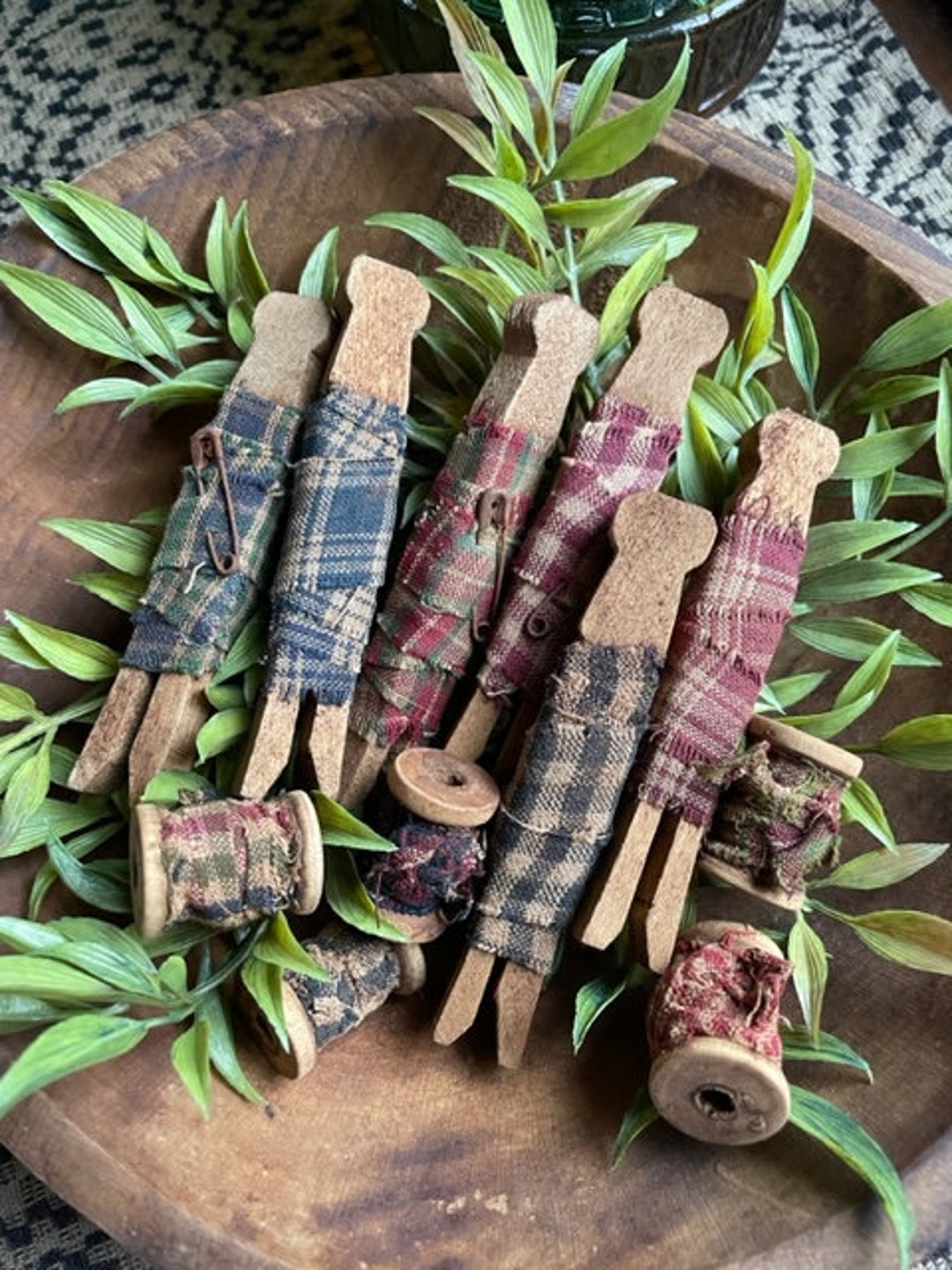 Grungy Clothespin and Spool Ornies / Primitive Bowl Filler / Mason Jar