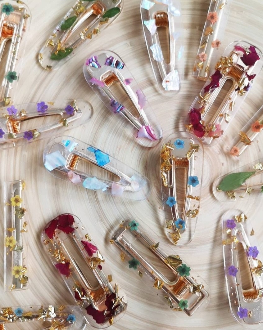 x2 Floral Resin Hair Clips