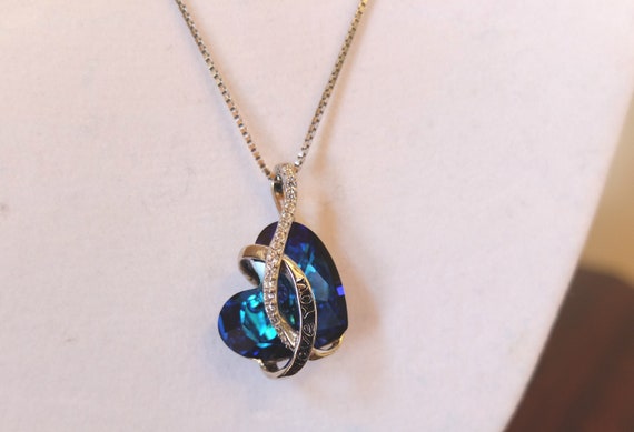AOBOCO Sterling Silver Swarovski Heart 