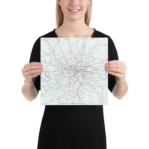 Poster de la carte des transports de Londres - Présentant les principales infrastructures de transport et gares de Londres