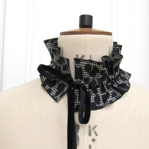 Detachable collar, collar with bow, black white collar, victorian collar black, romantic collar black, Choker, velvet, gift women