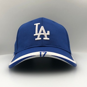 Casquette Los Angeles Dodgers avec bord personnalisé accessoire de chapeau protecteur de bord casquette de baseball cadeau personnalisé vêtements de sport Ohtani Betts Freeman