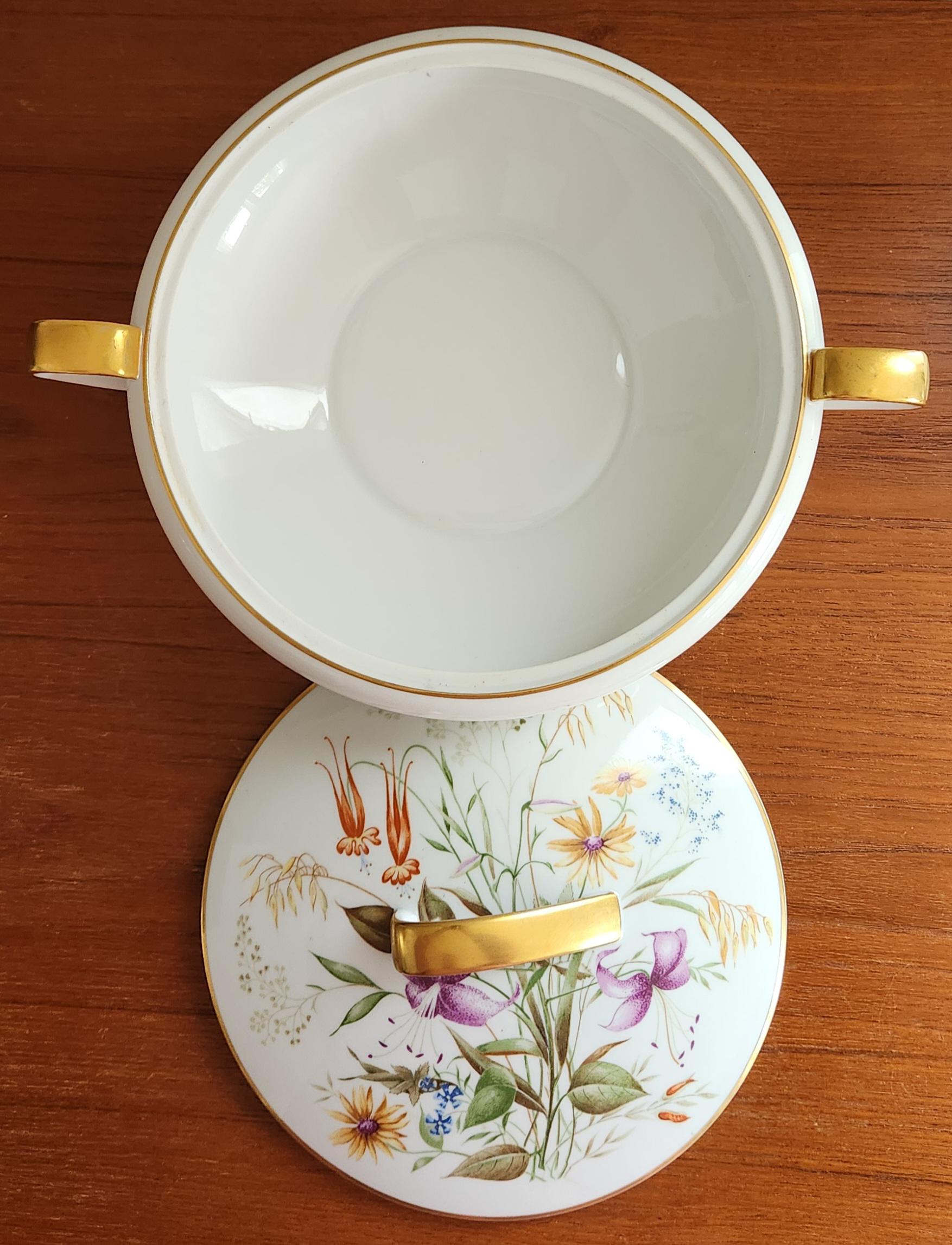 ヴィンテージ ノリタケ 磁器製スープチューリン：花柄と金彩の食器