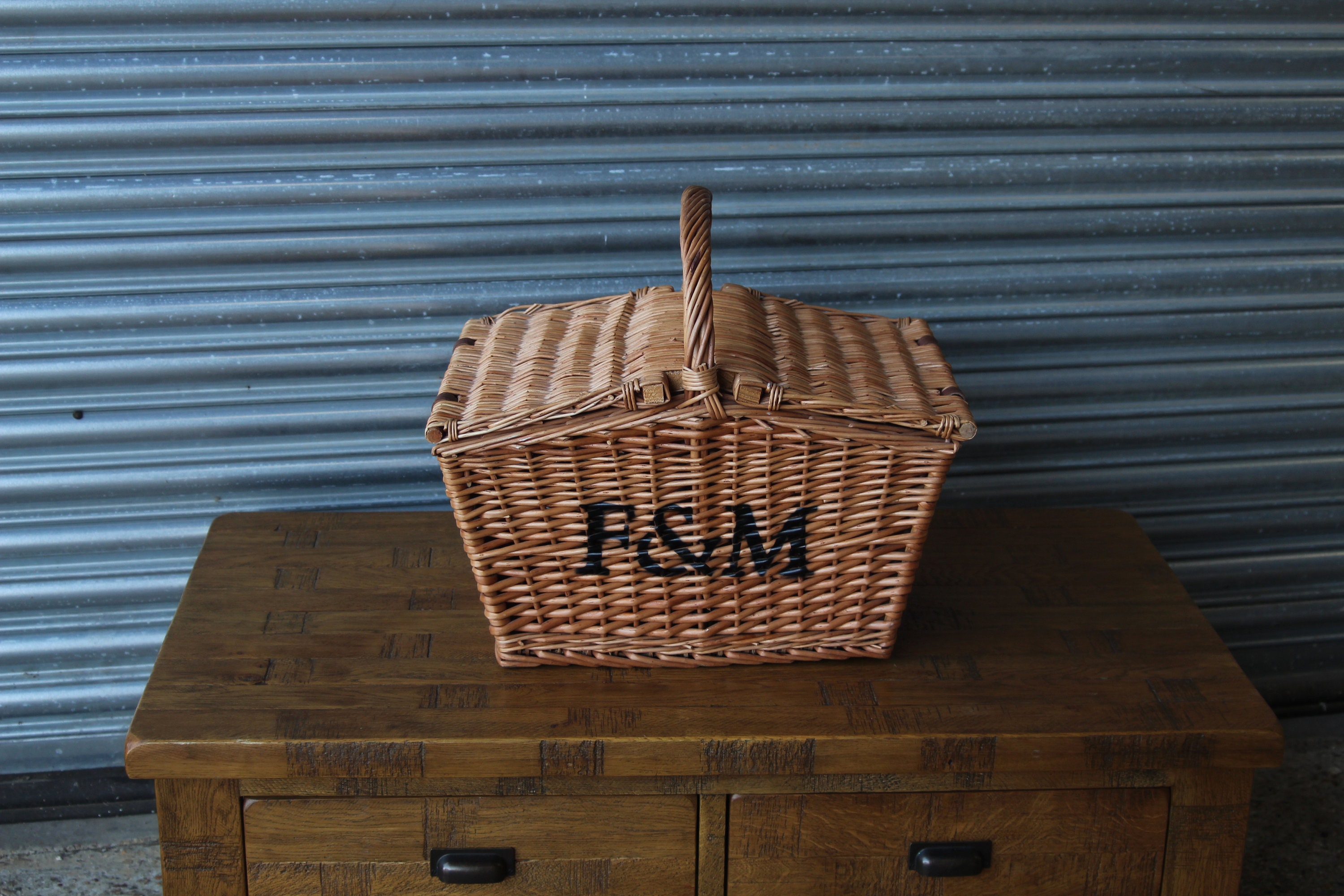 小物入れ F&M square basket with handle / ENGLAND 小物入れ F&M square basket with handle / ENGLAND GENUINE Fortnum
