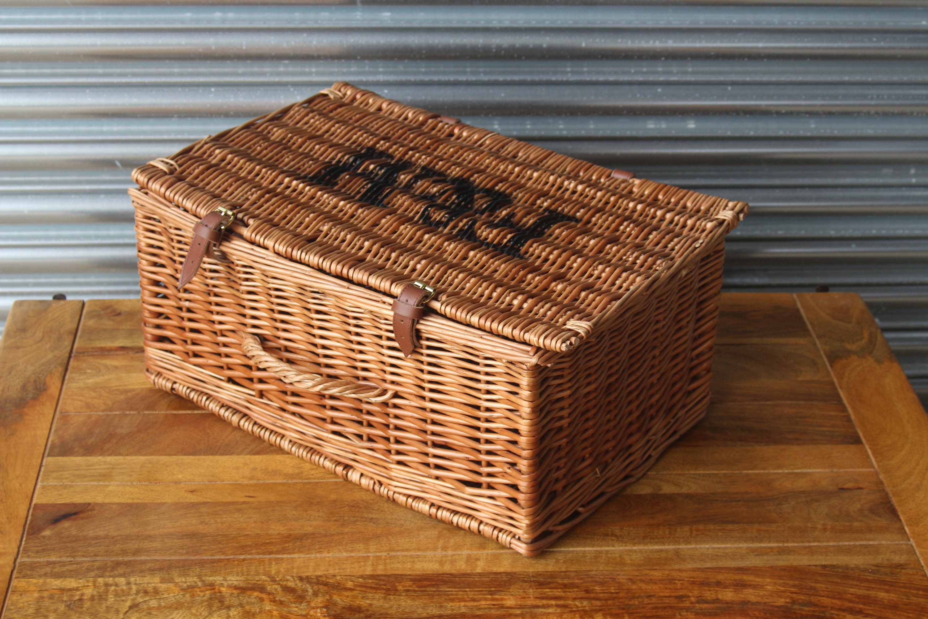 Excellent Medium Fortnum Mason F&M FM Hamper Wicker Picnic Storage