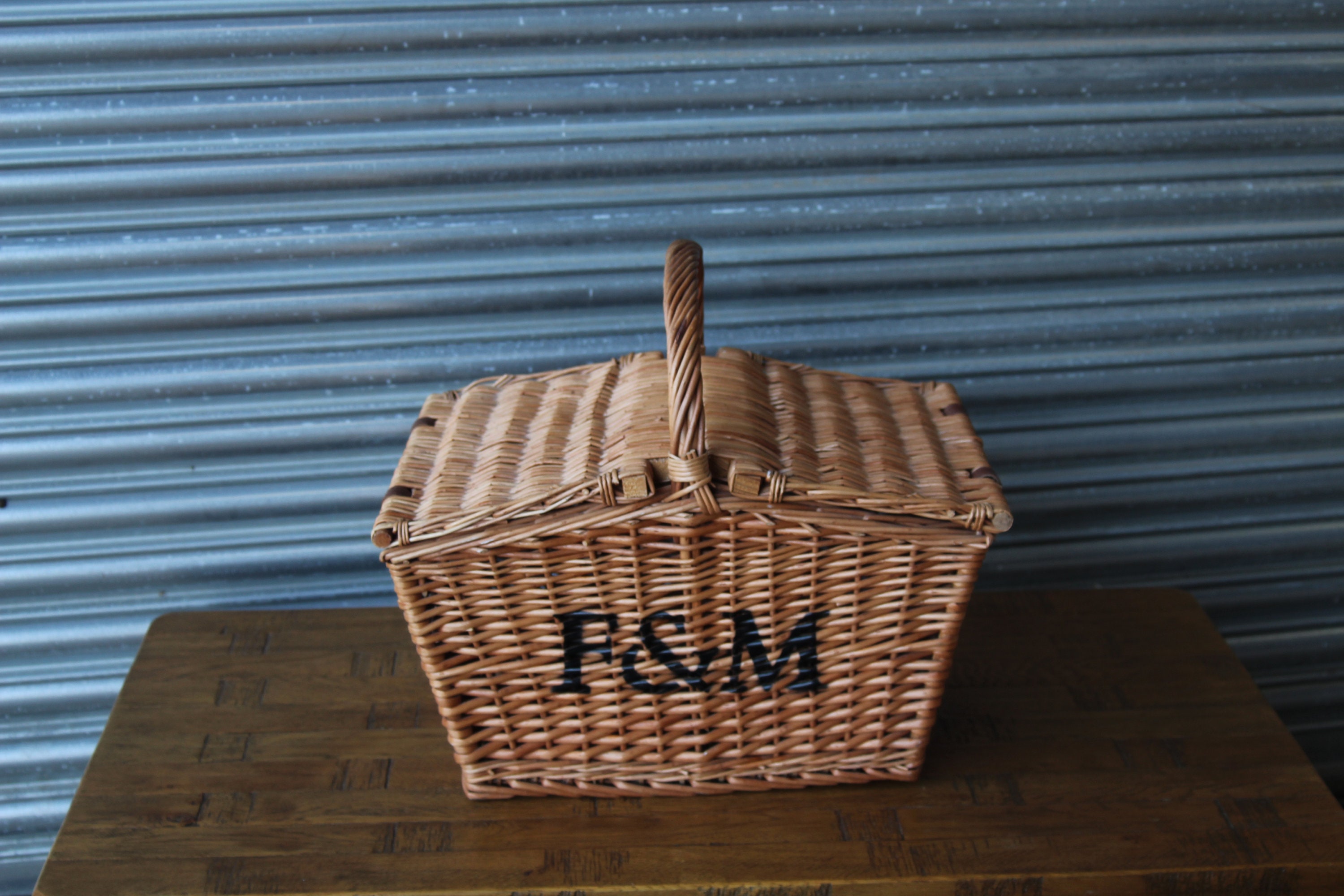 小物入れ F&M square basket with handle / ENGLAND F&M square basket with handle / ENGLAND 【公式通販】