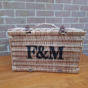 素敵なミディアムサイズのフォートナムメイソン F&M ハンパー