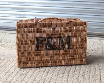 Excellent Medium Fortnum Mason F&M FM Hamper Wicker Picnic Storage Present Basket (al 23/2)