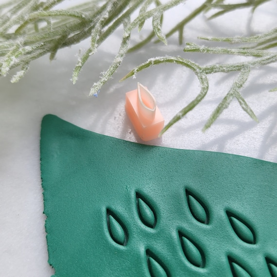 Micro cutter 6 mm "Leaf" Polymer clay mini cutter 3D print jewelry molds Earrings clay mold