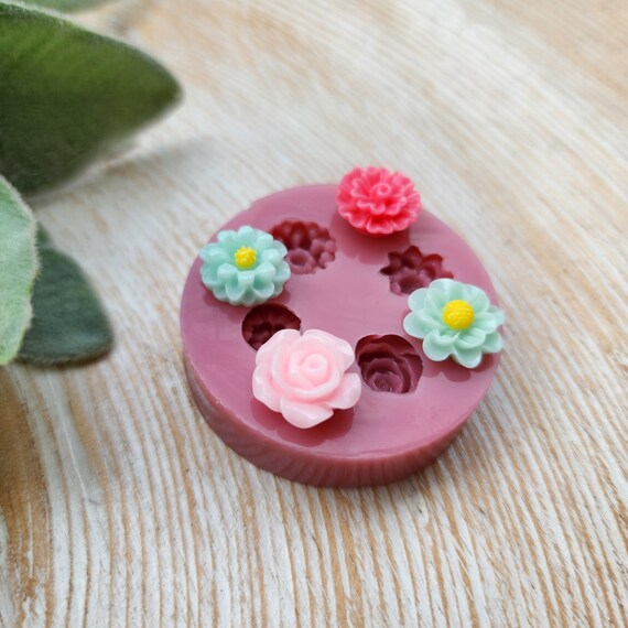 Silicone earrings mold / Silicone epoxy mold / Silicone stud earring moulds / Silicone UV resin molds / Flowers clay jewelry mold /Clay tool