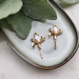 2 pcs Zircon charms pendants Crystal connectors Earrings components findings DIY Rhinestone Jewelry supplies Earrings gold plated &quot;Flowers&quot;