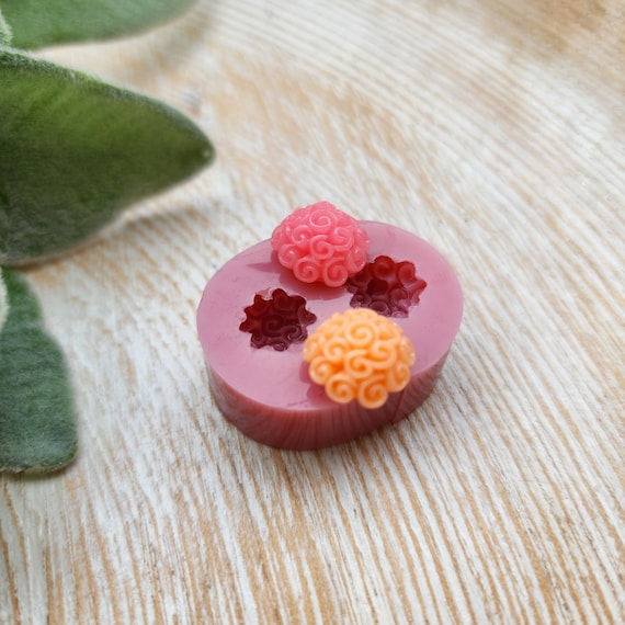 Silicone earrings mold / Silicone epoxy mold / Silicone stud earring moulds / Silicone UV resin molds / Flowers clay jewelry mold /Clay tool