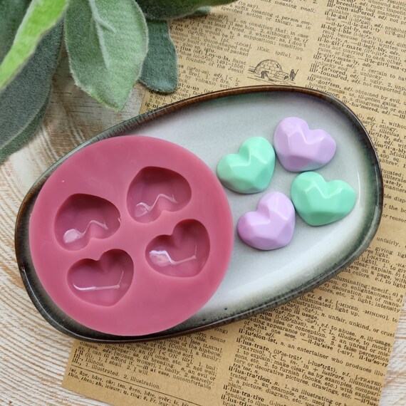 Silicone earrings mold / Silicone epoxy mold / Silicone stud earring moulds / Silicone UV resin molds / Heart clay jewelry mold / Clay tool
