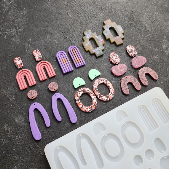 Silicone earrings mold for 6 pairs earrings / Silicone epoxy mold / Silicone earring moulds / Silicone UV resin molds / Matte finished mold
