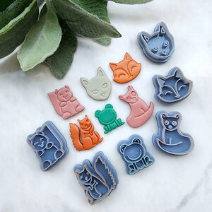 Dierlijke polymeerkleistekkers: vos, eekhoorn, kikker, maki (oorbelvormpjes)