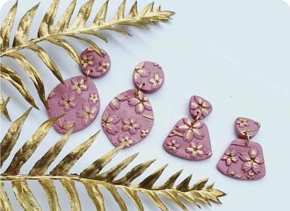 2 pairs floral clay earrings