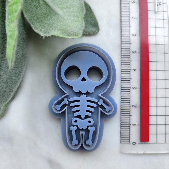 Halloween Polymer Clay cutters Stud earrings clay cutters Earrings mold Polymer clay tool Skeleton sharp cutter stamp Jewelry cutter