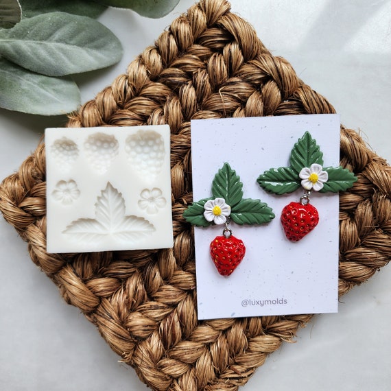 Silicone earrings mold / Silicone epoxy mold / Silicone UV resin molds / Strawberry earrings silicone jewelry mold / Stud earrings mold