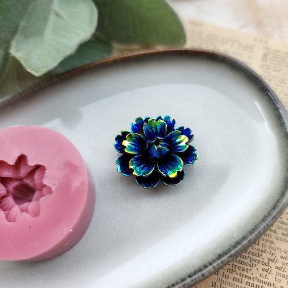 Silicone earrings mold / Silicone epoxy mold / Silicone stud earring moulds / Silicone UV resin molds / Flowers clay jewelry mold /Clay tool