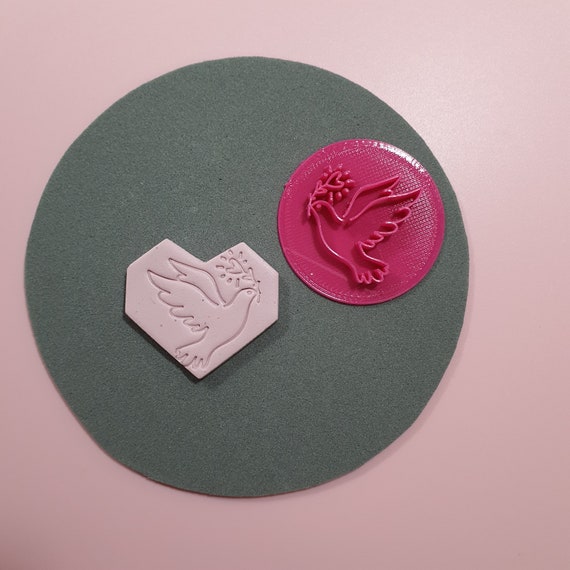 Valentine's day Polymer clay 3D "Dove Heart" stamp embossing