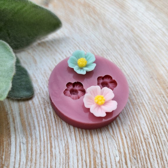 Silicone earrings mold / Silicone epoxy mold / Silicone stud earring moulds / Silicone UV resin molds / Flowers clay jewelry mold /Clay tool