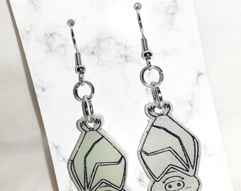 Pendientes de murciélago al revés