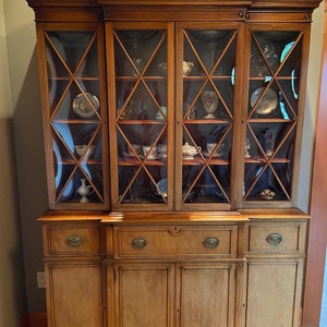 Breakfront Vintage Mahogany with Beveled Glass