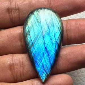 31x25x6 mm Very Rare Amazing Quality Blue Labradorite Cabochon Gemstone 56.20 ct