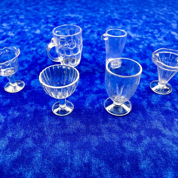 Miniature Plastic Cups.  Glasses and ice cream dishes.  Great for imagination play, children's tea parties and playdough activities.  Qty 6